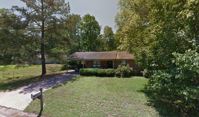 Private Dog Park & Sniffspot Benton Arkansas