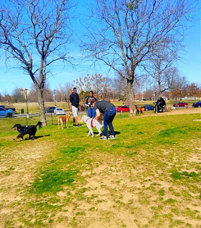 MacArthur Dog Park and Recreation