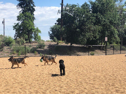 Barnum Dog Park