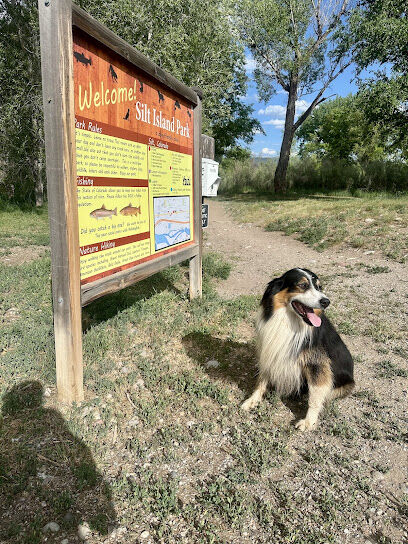 Silt Island Dog Park