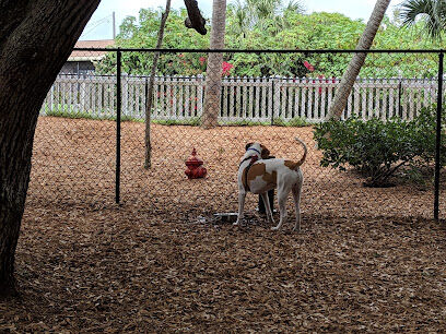 Happy Tails Dog Park - Ponce Inlet