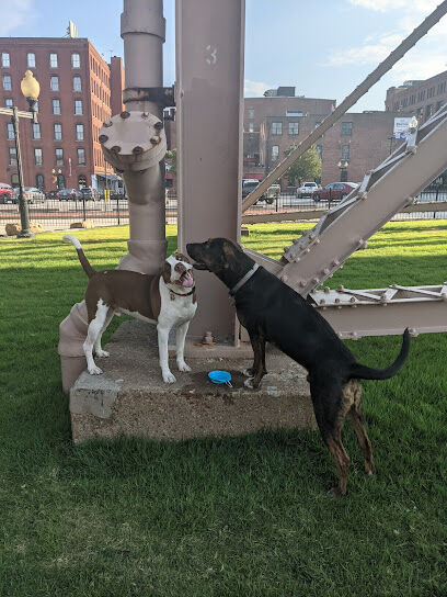 Laclede's Landing Dog Park