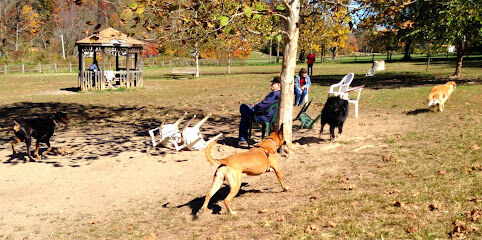 Azalea Road Dog Park