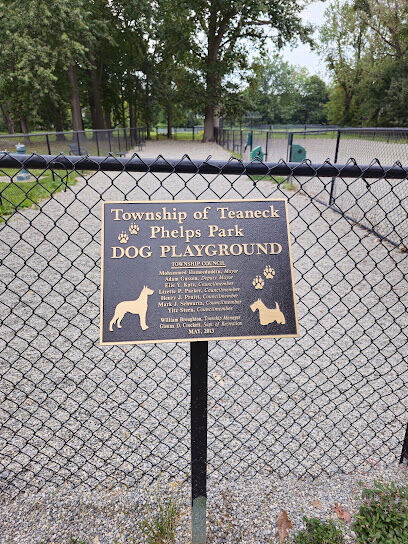 Phelps Park Dog area