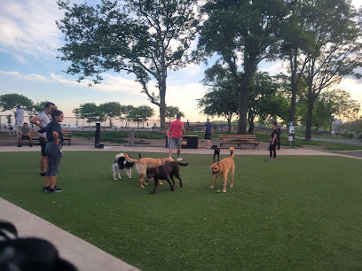 Manhattan Beach Dog Run