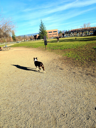 Bear Creek Dog Park (Medford, OR)