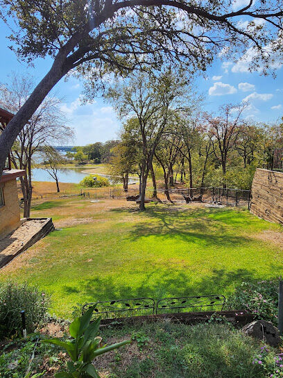 PRIVATE SniffSpot Paw Paradise Lake Dallas