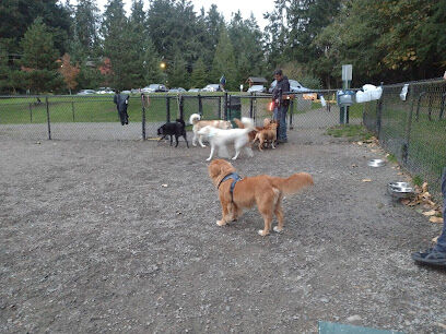 Lynndale Off-leash Dog Area