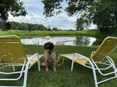 Retzlaff's Rowdy Dog Retreat